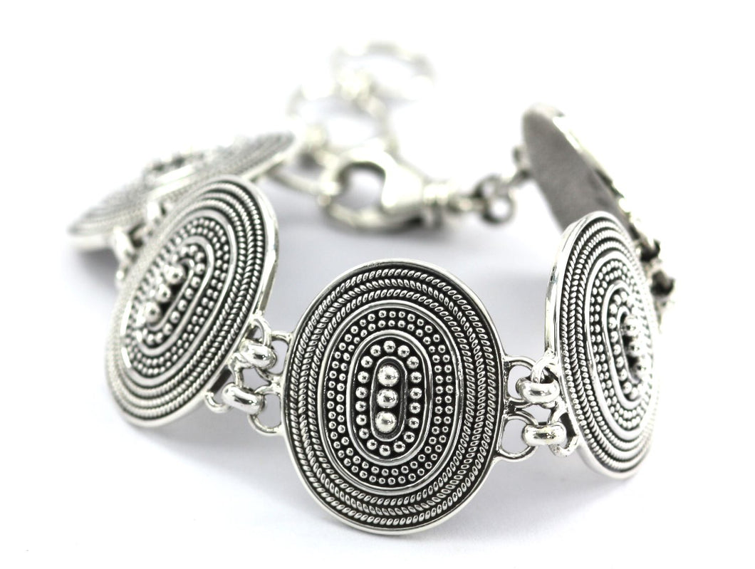 RAYA Concentric oval Beaded station bracelet